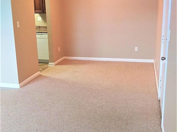 2nd image of 183 Olde English Ct