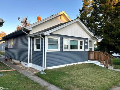 927 S 9th Ave, Marshalltown, IA, 50158