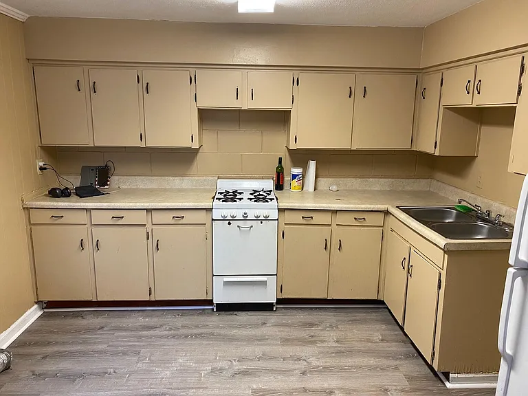4537 Saunders Dr #2 — Photo 4