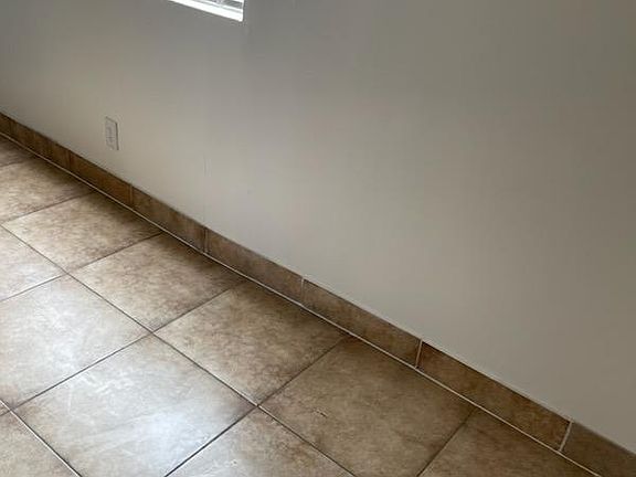 2nd image of 1613 Constantine Way #1