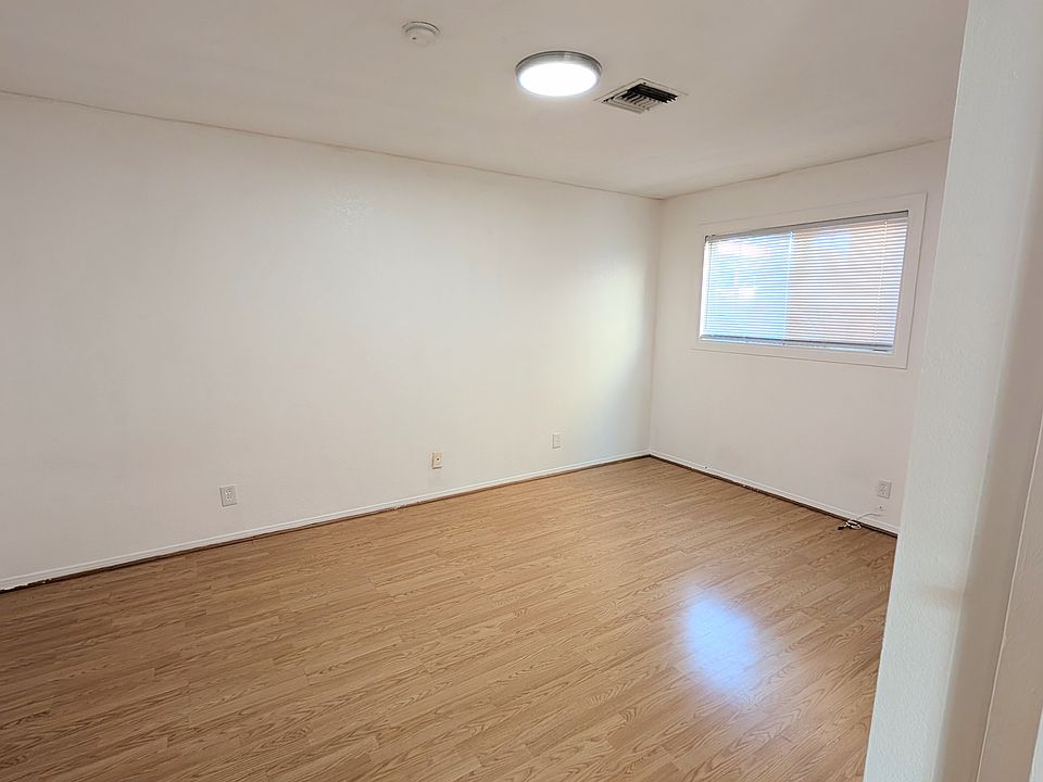 1st image of 20742 Elaine Ave