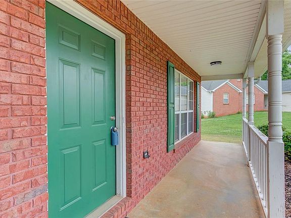 2nd image of 4601 Sweetbriar Ct