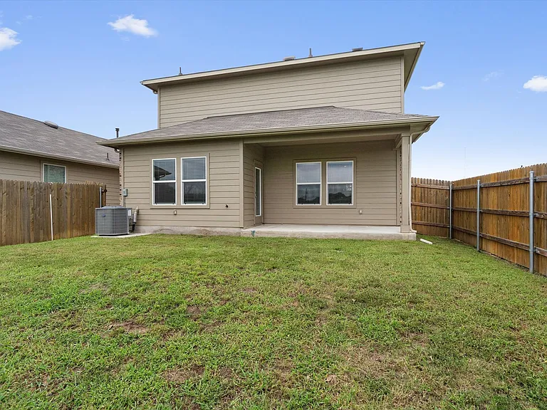 493 Apache Plum Dr — Photo 4