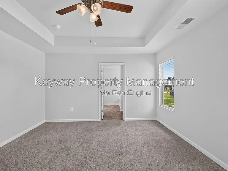 411 Shipwreck Dr — Photo 17