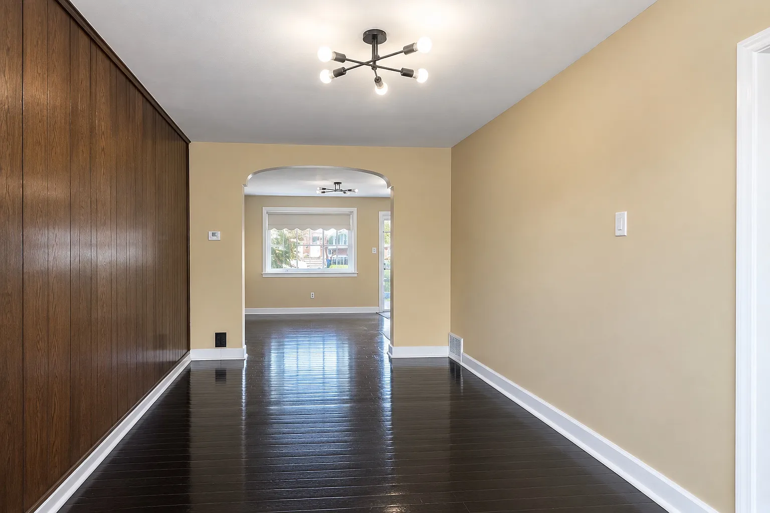 3 bed, $1,800 — Photo 4