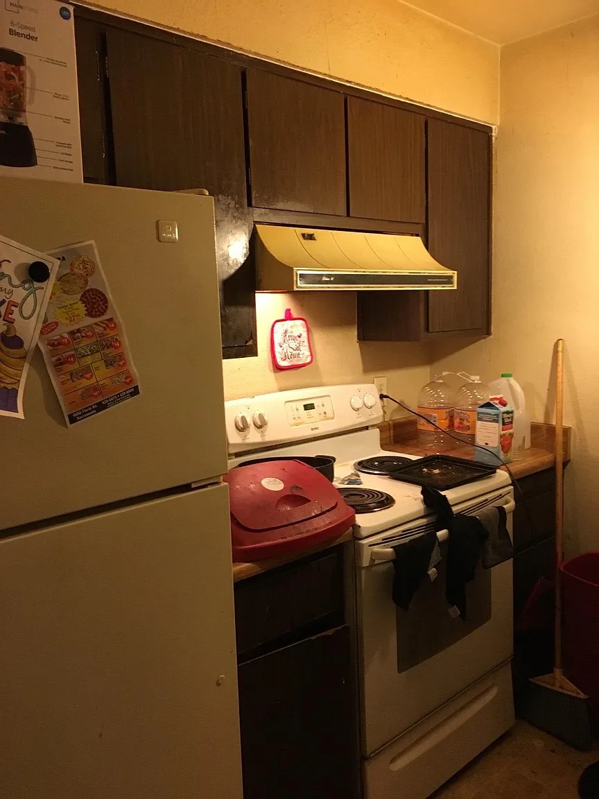 6400 66th Ave APT 8 photo 1