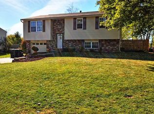 114 Brookston Dr, Cranberry Twp, PA 16066