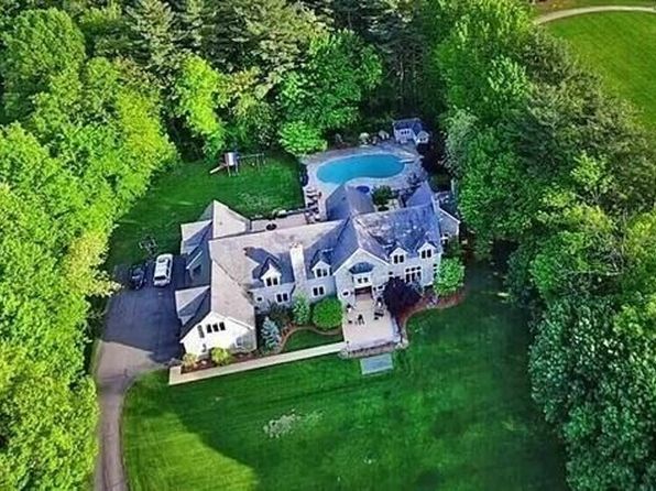 15 Richardson Rd, Hollis, NH 03049