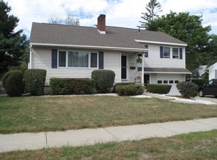 13 Alder Ln, Burlington, VT 05401