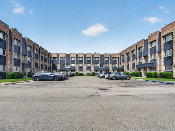 8659 W Foster Ave APT 3B, Chicago, IL 60656