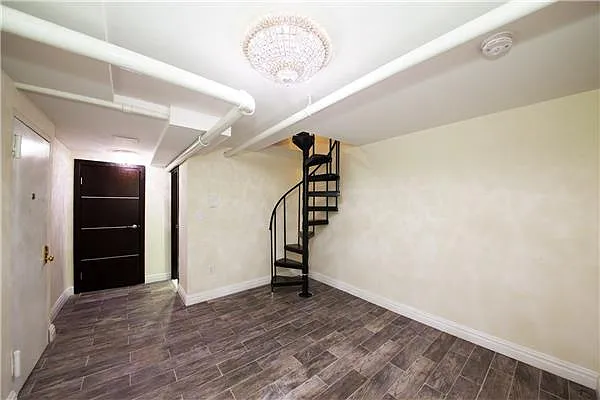 Rented by R New York | media 26