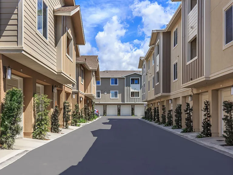 Sendero Gateway Apartment Homes — Photo 19