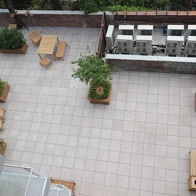 Rented by Nooklyn NYC LLC | media 140