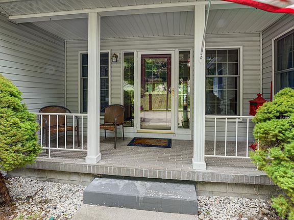 3rd image of 4445 Silver Valley Ln