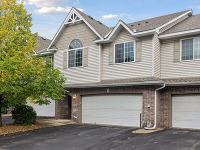 589 Crane Creek Ln, Eagan, MN, 55121