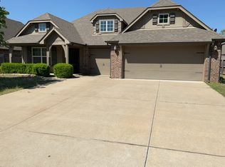 13708 S 91st East Ave, Bixby, OK 74008