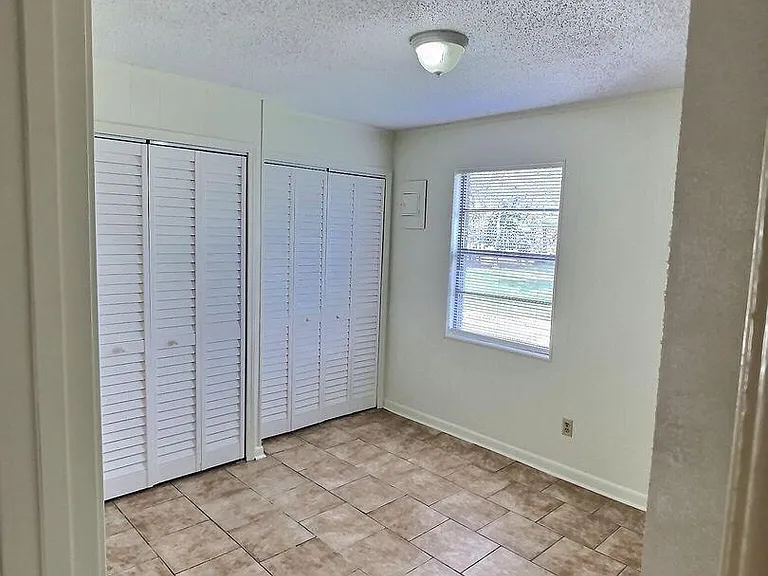 318 Porter Ave #203 — Photo 4