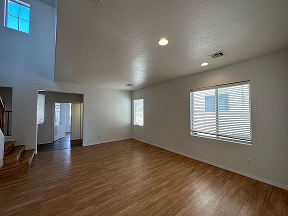 3rd image of 8076 Tolbooth St