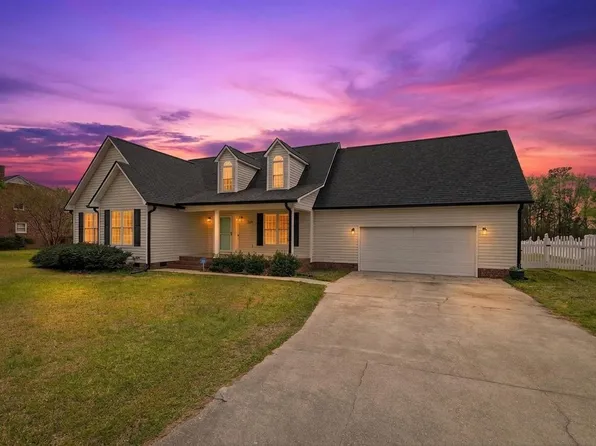 724 Iris Bryant Rd, Dunn, NC 28334