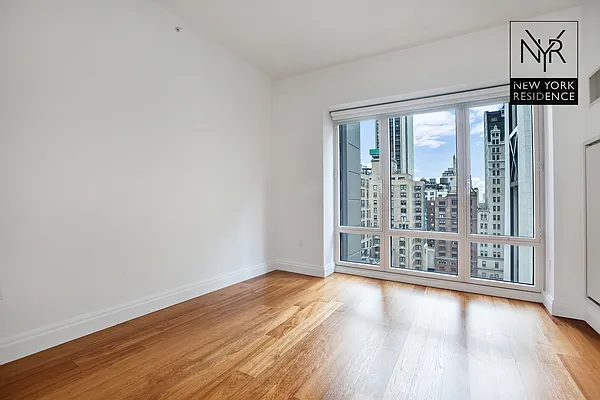 Rented by New York Residence | media 25