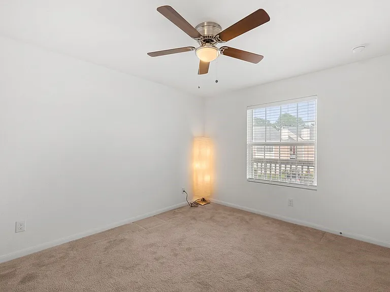 2750 Holly Hall St #1917 — Photo 28