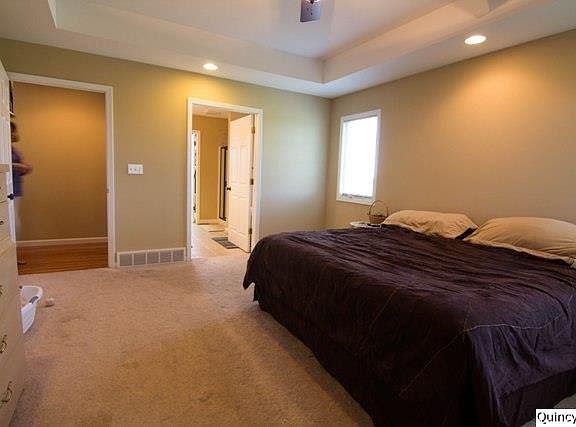 Home for Sale in Quincy, IL $310,000