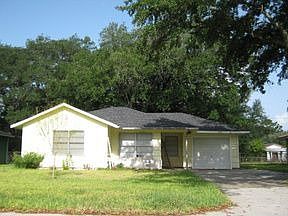 2nd image of 412 Gardenia St