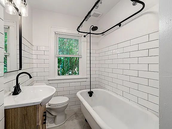 4th image of 311 S 17th St #311