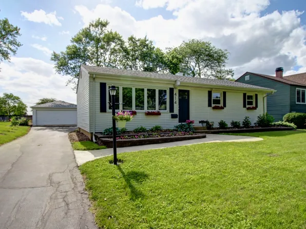 414 Westwood Dr, Wheaton, IL 60187