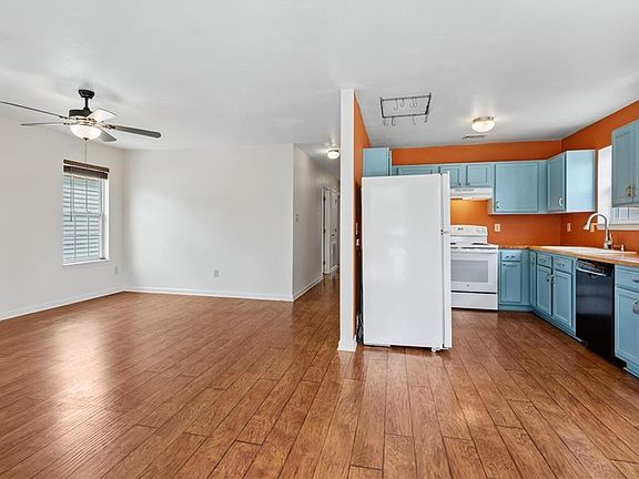3rd image of 3155 N Rocheblave St