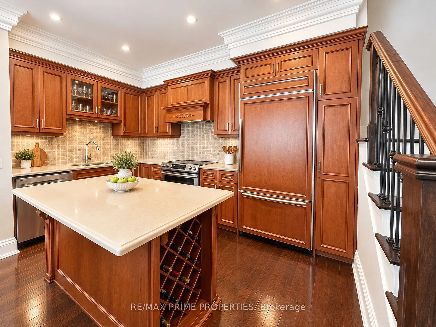 3 bed, $4,300 — Photo 4