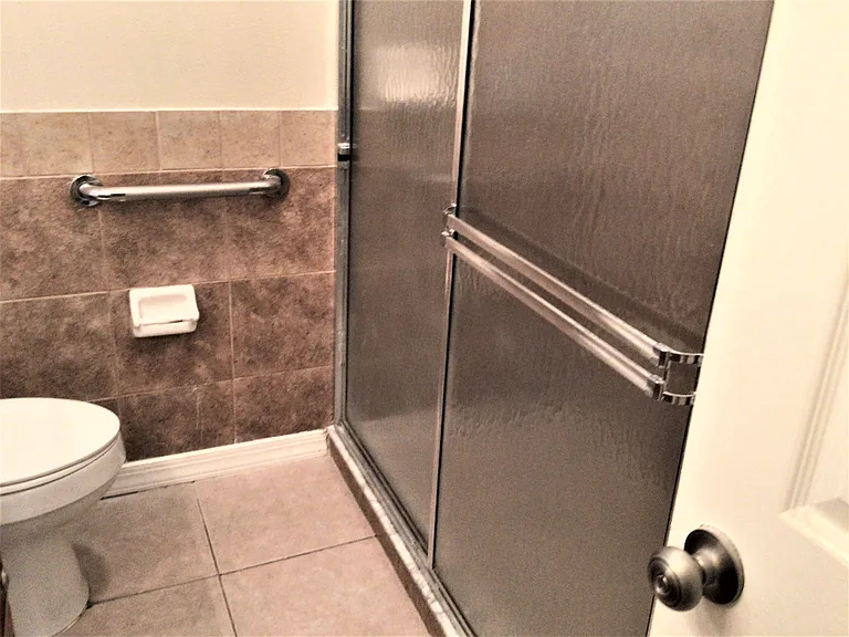 821 Park Trail Dr — Photo 12