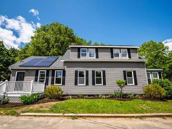 50 Newfields Rd #D, Exeter, NH 03833