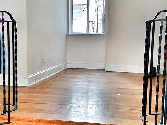 5th image of 151 E 90th St APT 4C