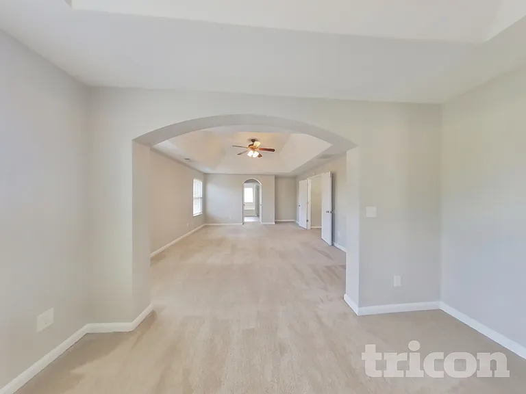 4370 Rainer Dr — Photo 10
