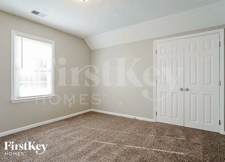 6700 River Hills Dr — Photo 11