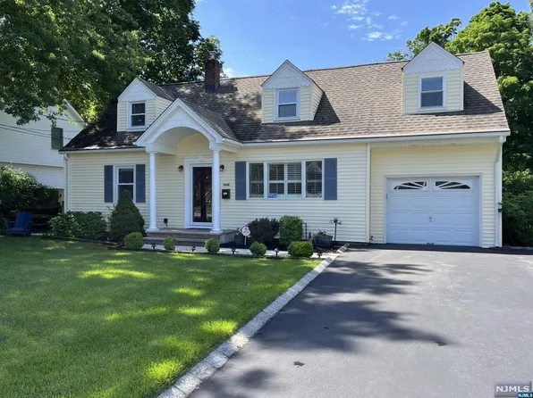 246 E Glen Ave, Ridgewood, NJ 07450