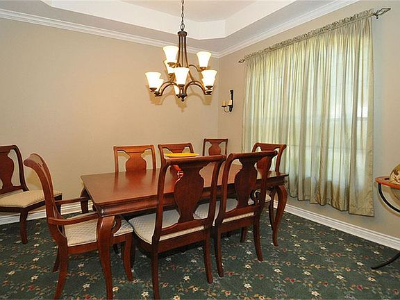 4th image of 3019 Poplar Valley Way