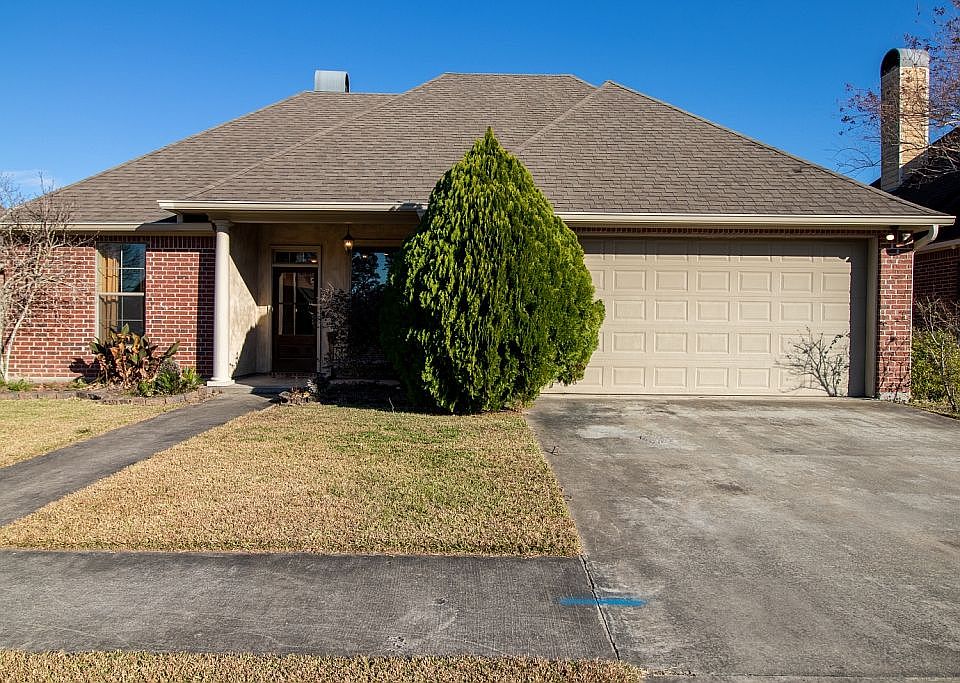 1st image of 117 Cedar Hills Dr