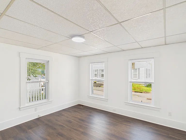 1st Floor Bedroom