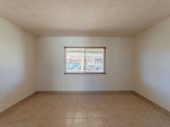 5th image of 2414 Calle Bella