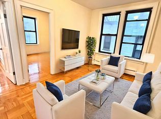 28-17 33rd St #2L, Astoria, NY 11102