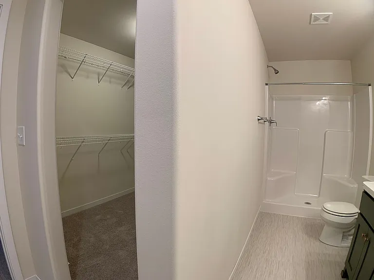 1360 Goldenwood Dr NW — Photo 36