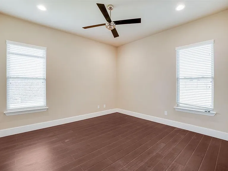 1012 Mallard Way — Photo 12