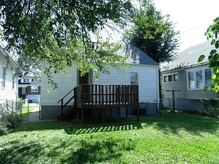 216 S 41st St — Photo 10