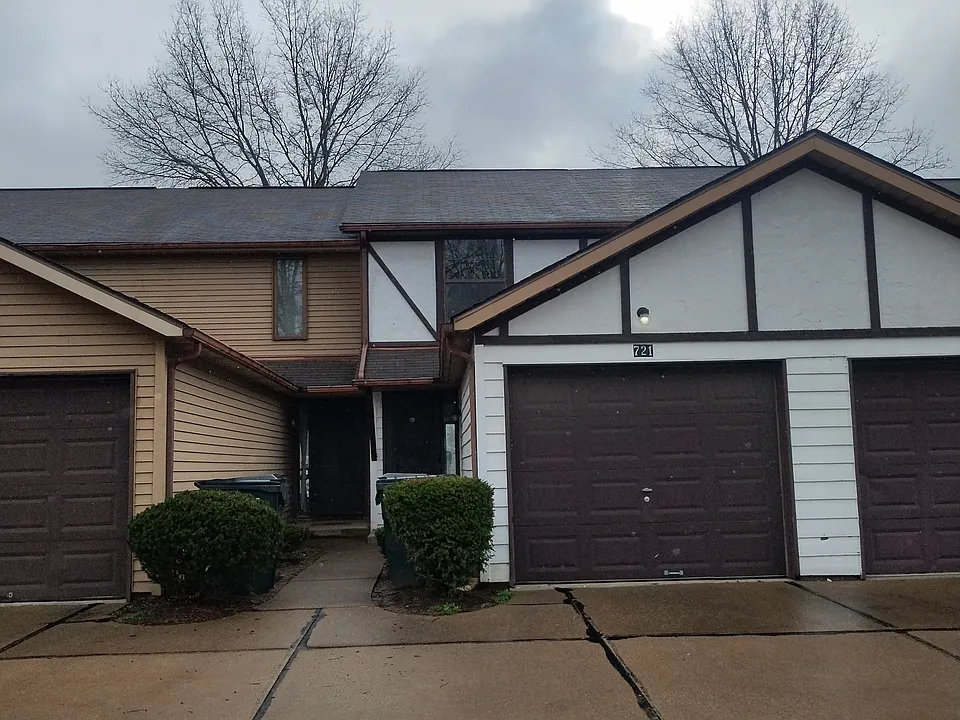 721 Longview Ave