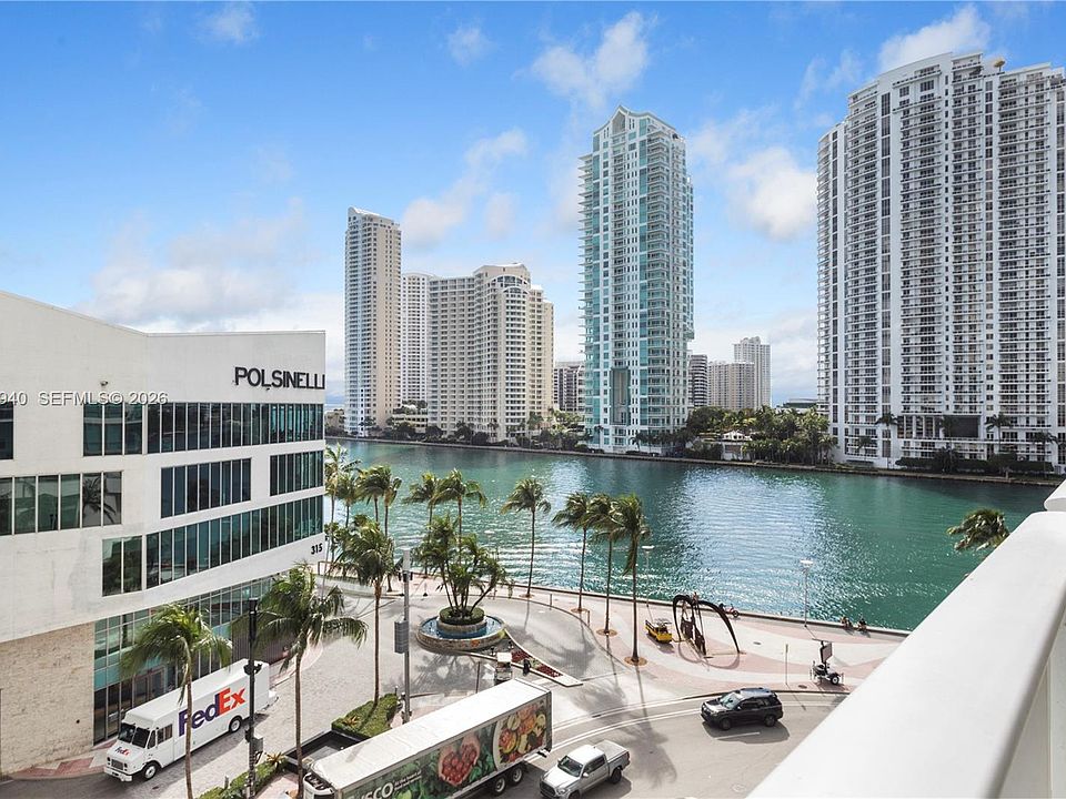 1st image of 300 Biscayne Blvd #L626