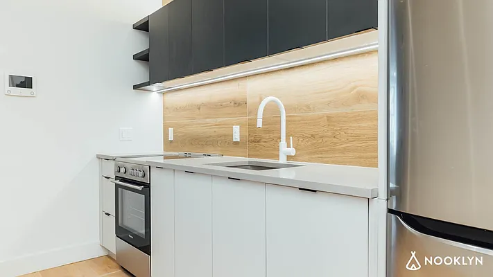 Rented by Nooklyn NYC LLC | media 6