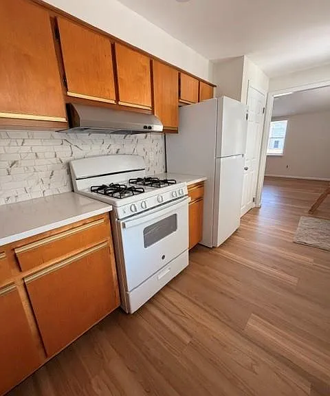 16 Forest Dr — Photo 8