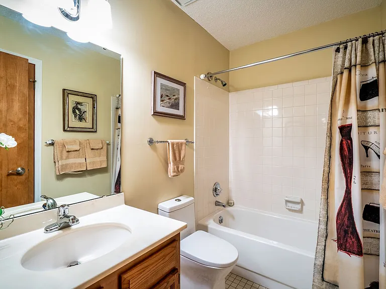 604 Alicante Rd — Photo 7